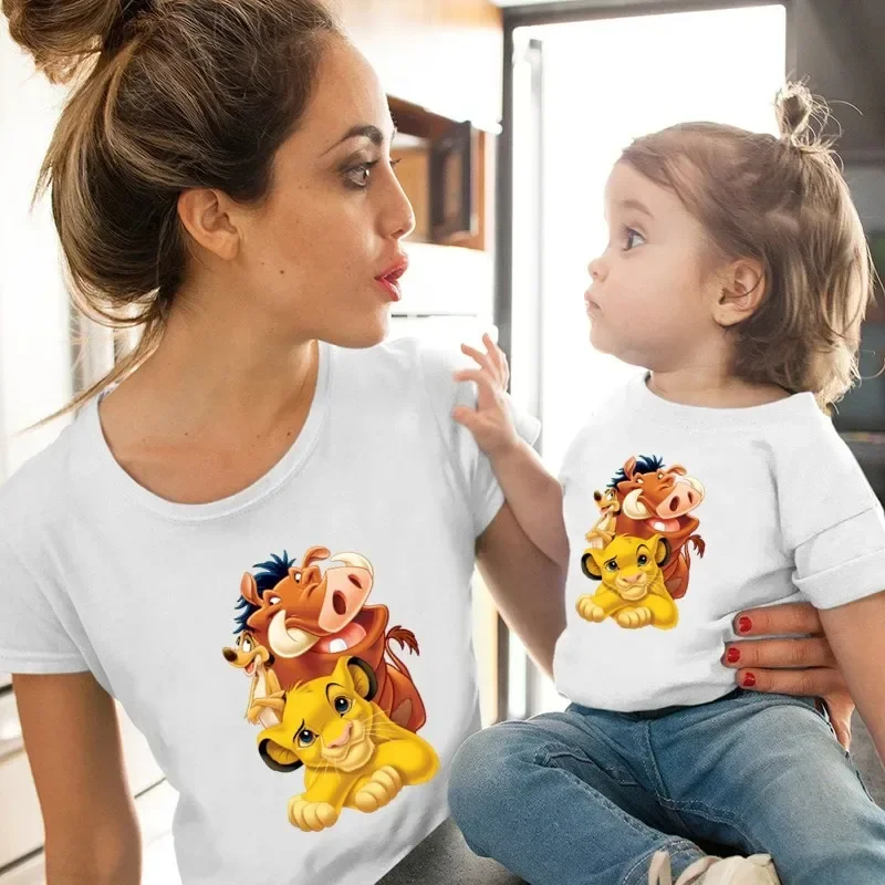 Disney Family Matching Clothes Lion King Cute Simba Print Family Look T shirt Mommy and Me T-shirts Mother and Kids Clothes