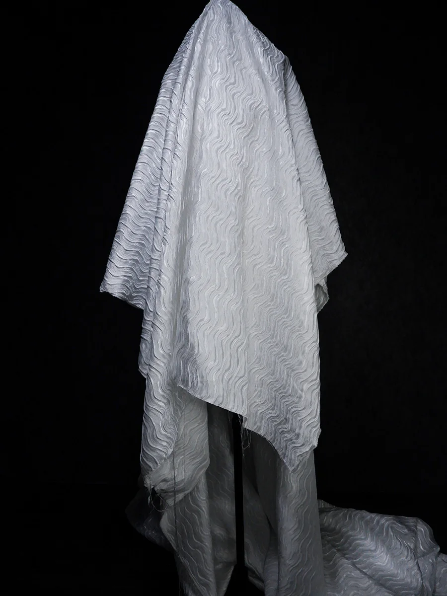 White wavy water pattern three-dimensional embossed texture gown autumn and winter jacket jacquard designer fabric