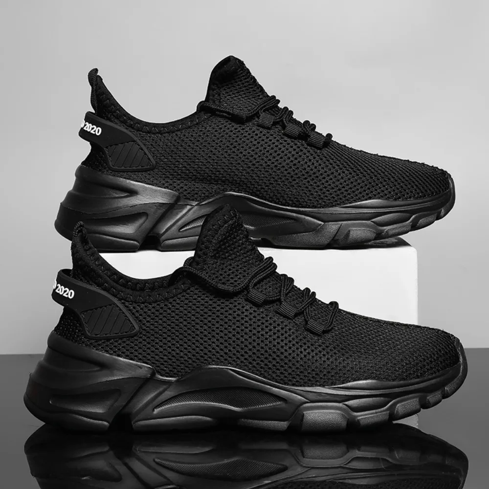 

2025 Men Running Shoes Breathable Lightweight Male Tennis Anti-slip Outdoor Men's Sneakers Soft Lace Up Sports Shoes Walking