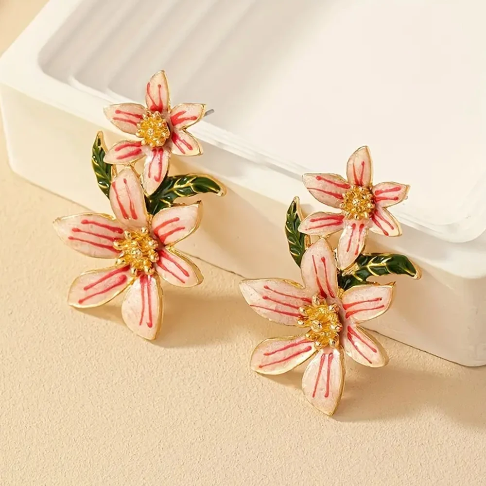 French Natural Trendy Oil Dripping Enamel Alloy Colorful Flower Earrings Niche Simple Daily Work Clothing Style