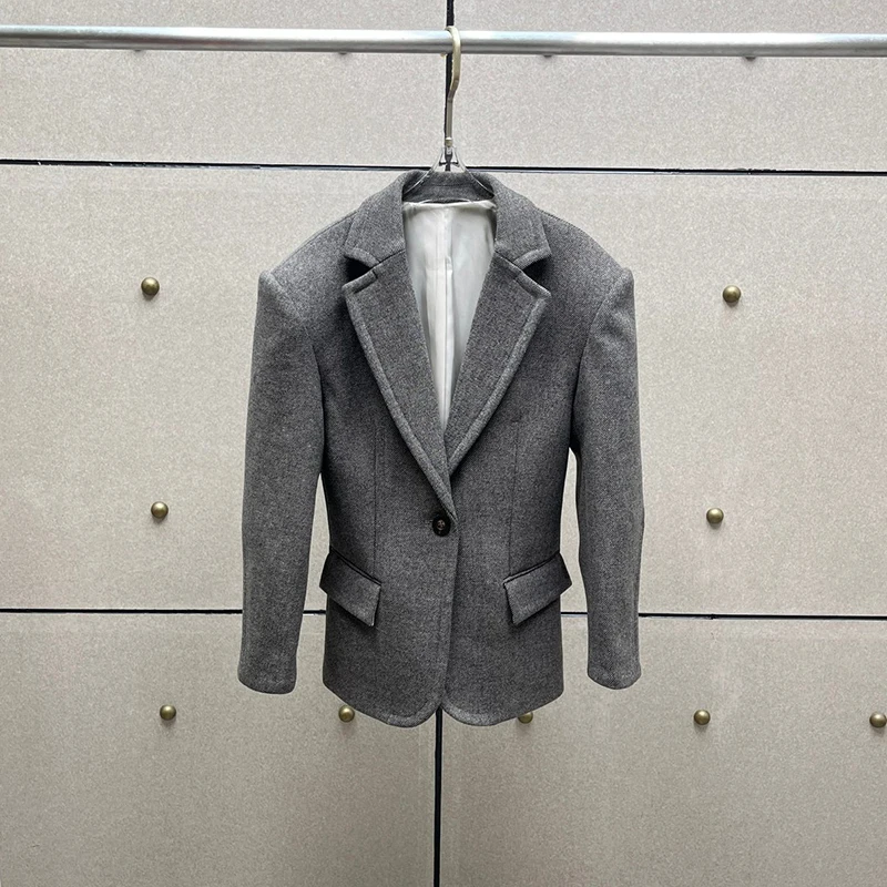 Veste sur mesure en mélange de laine avec détail de la taille, manteau de banlieue élégant pour femmes, nouvelle collection hiver 2025