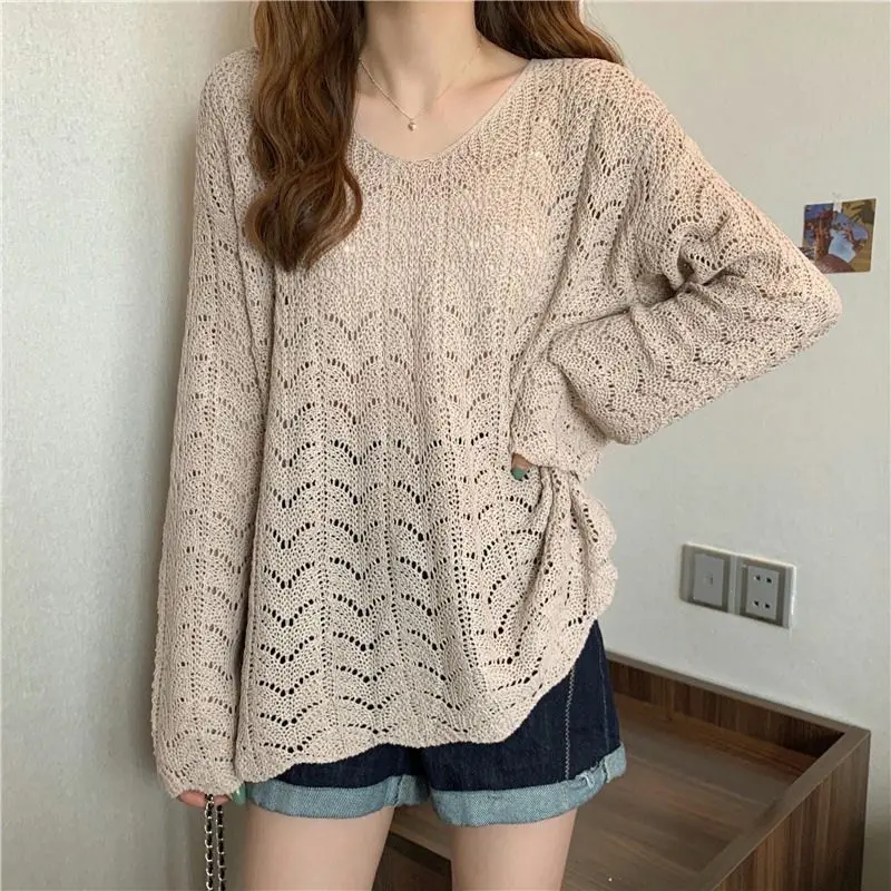 2024 neue Sommer koreanischen Stil Retro unregelmäßige elegante Mode Damen hemd solide aushöhlen V-Ausschnitt Langarm Polyester Tops