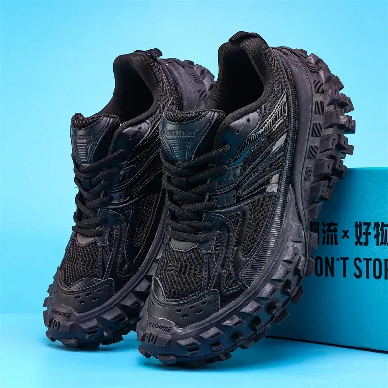 

Fashion chunky - sole casual Students Society Training Non Slip Football Shoes Sport Wear Resistant Futsal Runner Boots