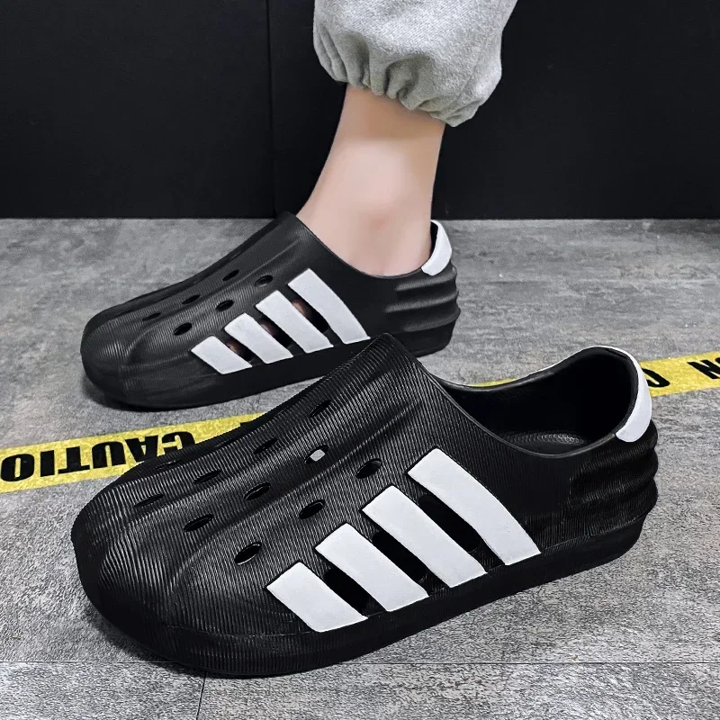 Men\'s Sandals Couple Style External Wearing Hole Shoes Non slip Tulip Slippers Outdoor Footwear Beach Casual Comfort Clogs