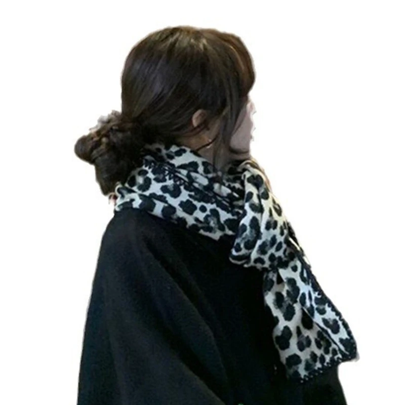 Warm Versatiles Neck Scarf Cold Weather Breathable Neckerchief Daily Wear Scarve for Fashion Enthusiasts and Outdoor image 5