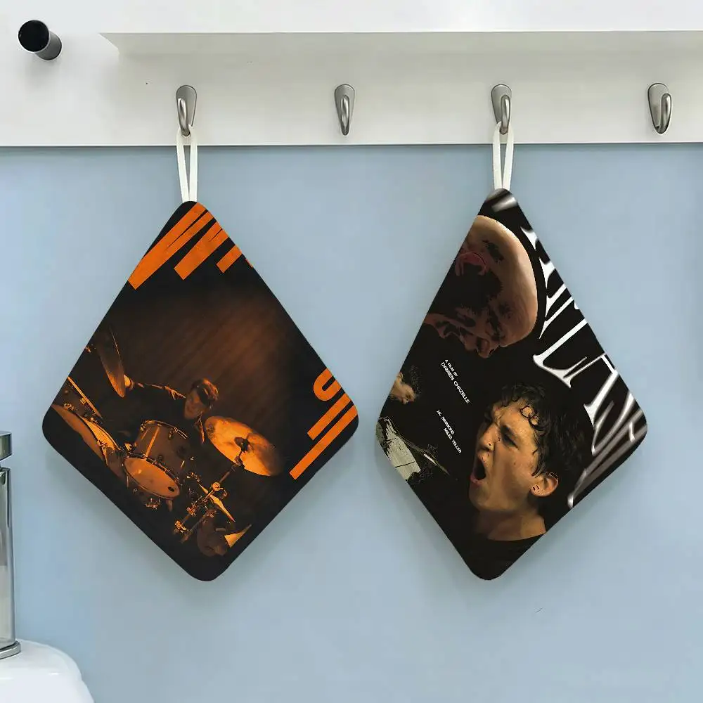 Drama Movie Whiplash Hanging Polyester Cotton Towel, Reusable Hand Wiping Cloth, Wear Resistant for Home Kitchen Sink