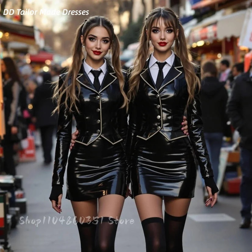 Modernes kurzes Mini-Abschlussballkleid, glänzendes schwarzes PVC-Heimkehrkleid mit langen Ärmeln, Etuikleid, individuelles Abend-Cocktail-Partykleid