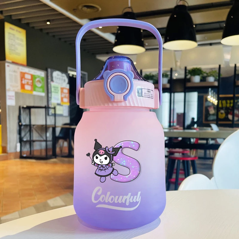 

1100ml Sanrio Kuromi Big Belly Cup for Boys Girls Cartoon Letter A-Z Printed Water Cups Students Portable Fashion Water Bottle
