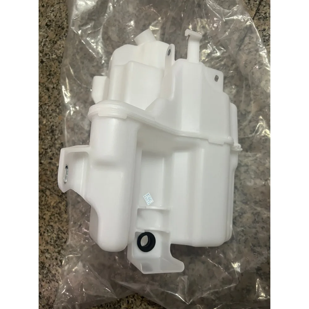 

For Toyota 2022 Harrier Hybrid 2.5L Windshield Wiper Fluid Reservoir Spray Nozzle