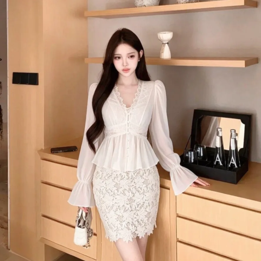 Elegant High Waist Lace Half Skirt Set Women's Fashion V-Neck Long Sleeve Breathable Comfortable Fit for Casual Autumn Wear