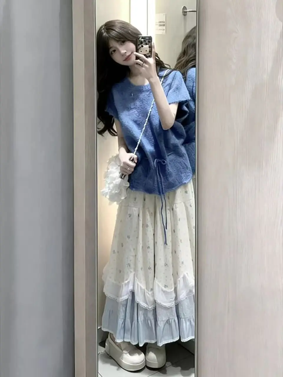 

Летний комплект для женщин: синий вязаный топ и юбка с цветочным принтом, короткий рукав, модный ансамбль для весны и лета