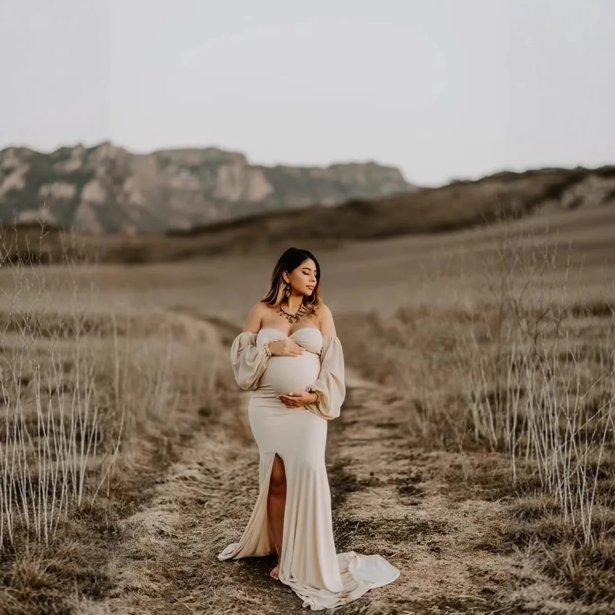 European & American Women's 2-Piece Maternity Set Milk Silk Halter Top Photography Dress Chiffon Puff Sleeves and Flowy Train