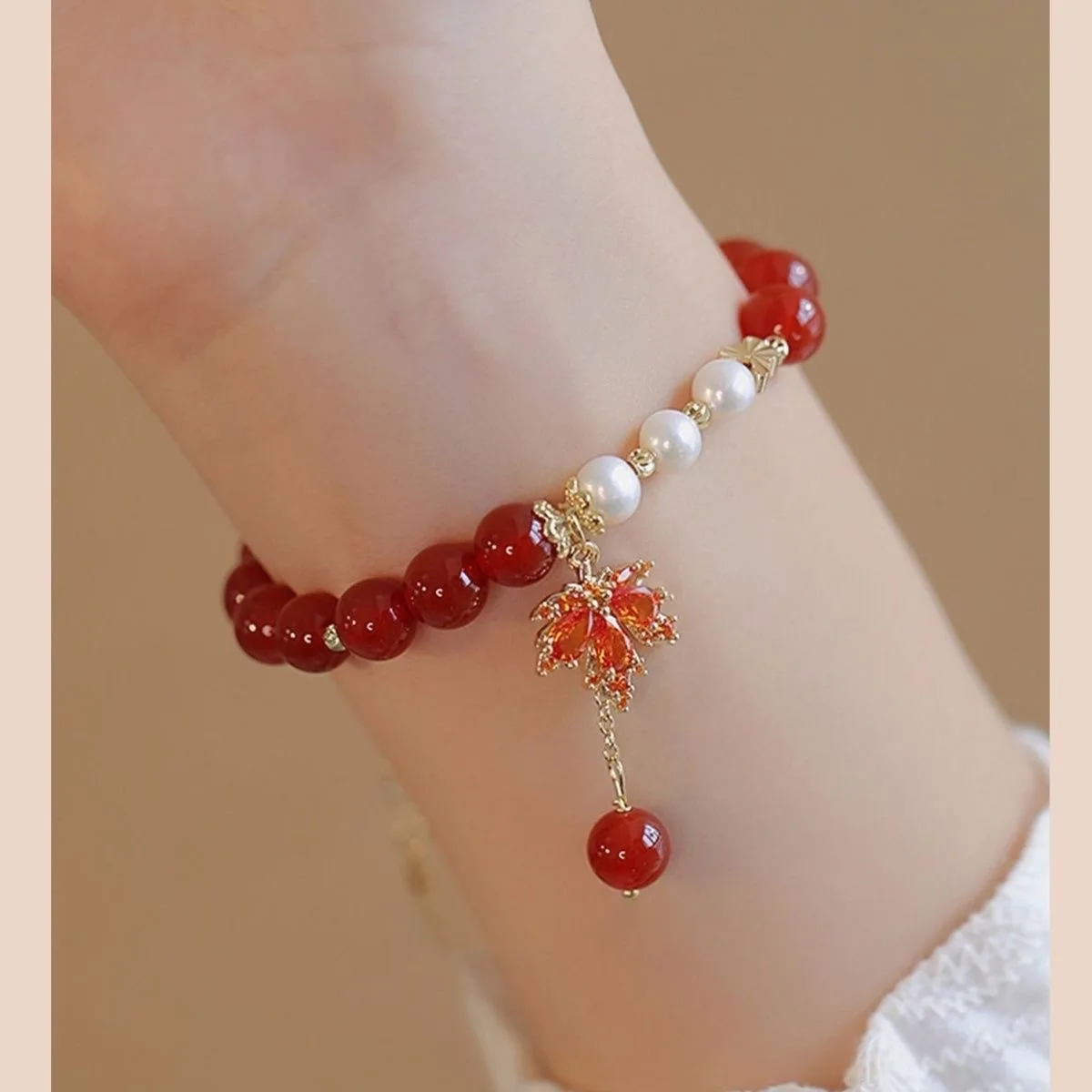 Red Natural Jade Maple Leaf Bracelet Vintage Designer Talismans Beads Bangle Gemstone Luxury Real Jewelry Gifts for Women
