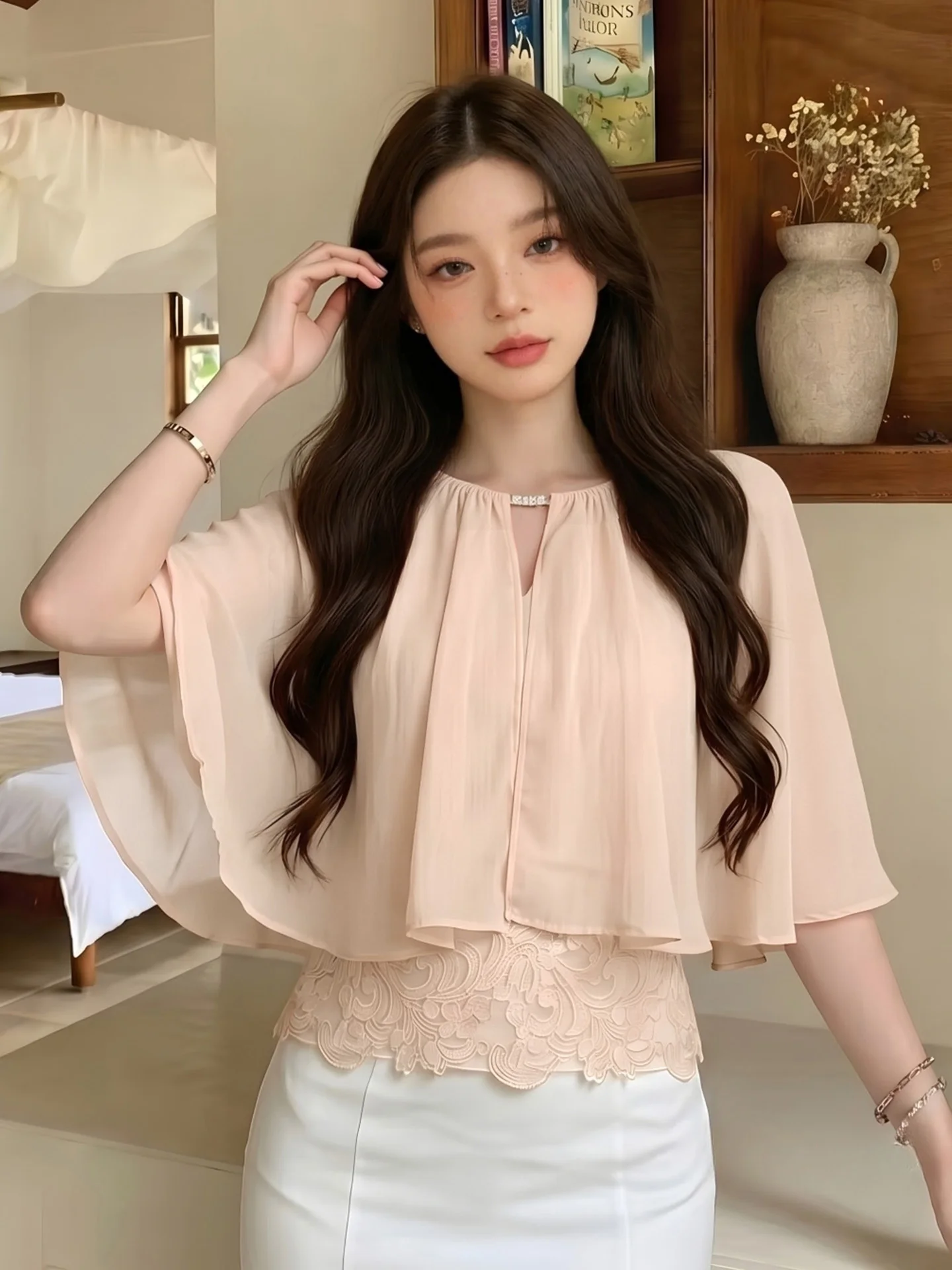 

Sweet Elegant Short Lace Trim Mesh Women's Summer New Design Sensation Bell Sleeve Chiffon Top with Sash Citywalk