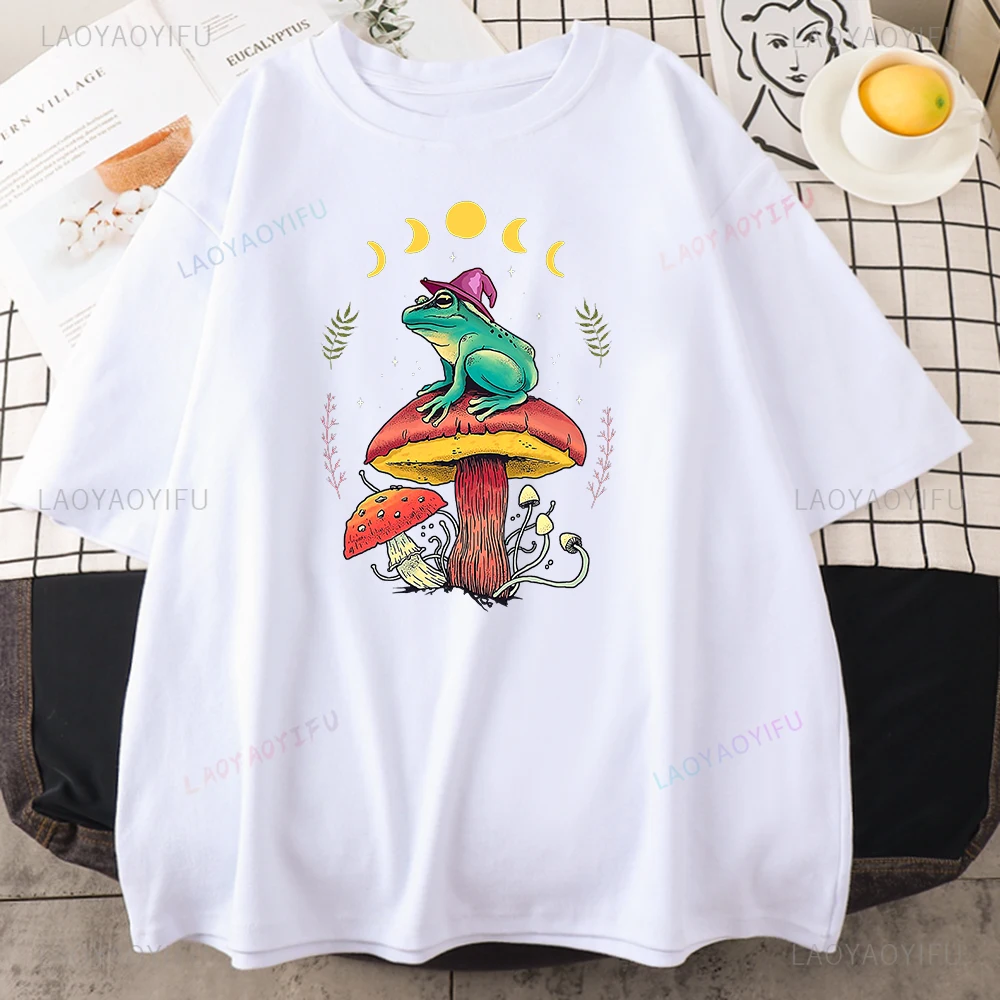 Cottagecore Aesthetic Goblincore Frog Wizard on Mushroom Mens Short Sleeve All-math Vintage Tops Personality Male Graphic TShirt