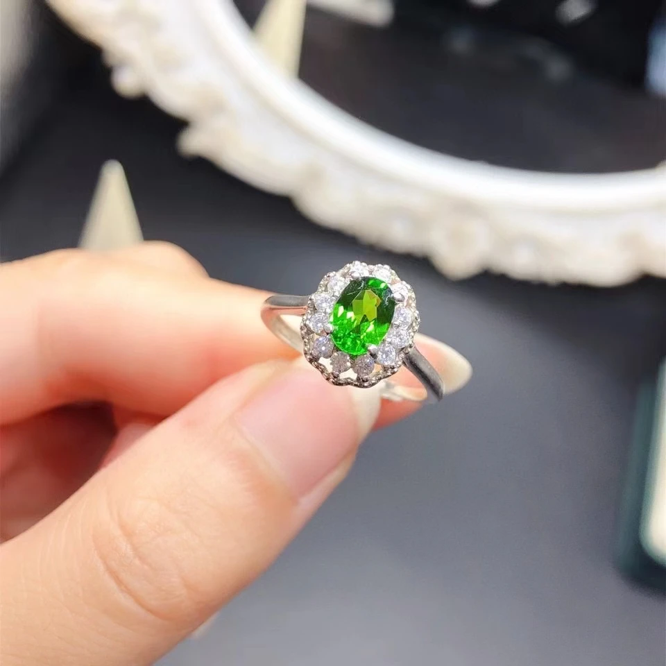 

Classic Design 925 Silver Gemstone Ring for Woman 5*7mm 0.7ct Natural Diopside Ring with Thick 18K Gold Plated Diopside Jewelry