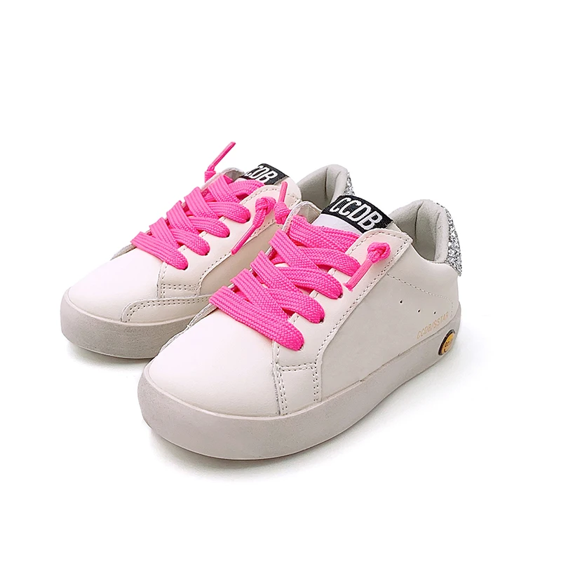 Zapatillas de deporte personalizadas para niña, zapatos deportivos informales de cuero de moda con estrella brillante para niños, zapatos blancos de diseñador para niños pequeños