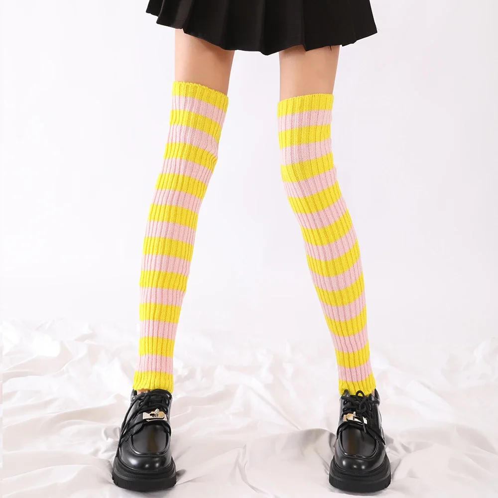 50CM Gestreifte Stricksocken für Damen, Gestrickte Beinwärmer, Gerippte Beinsocken für Party-Accessoires – Detail 2