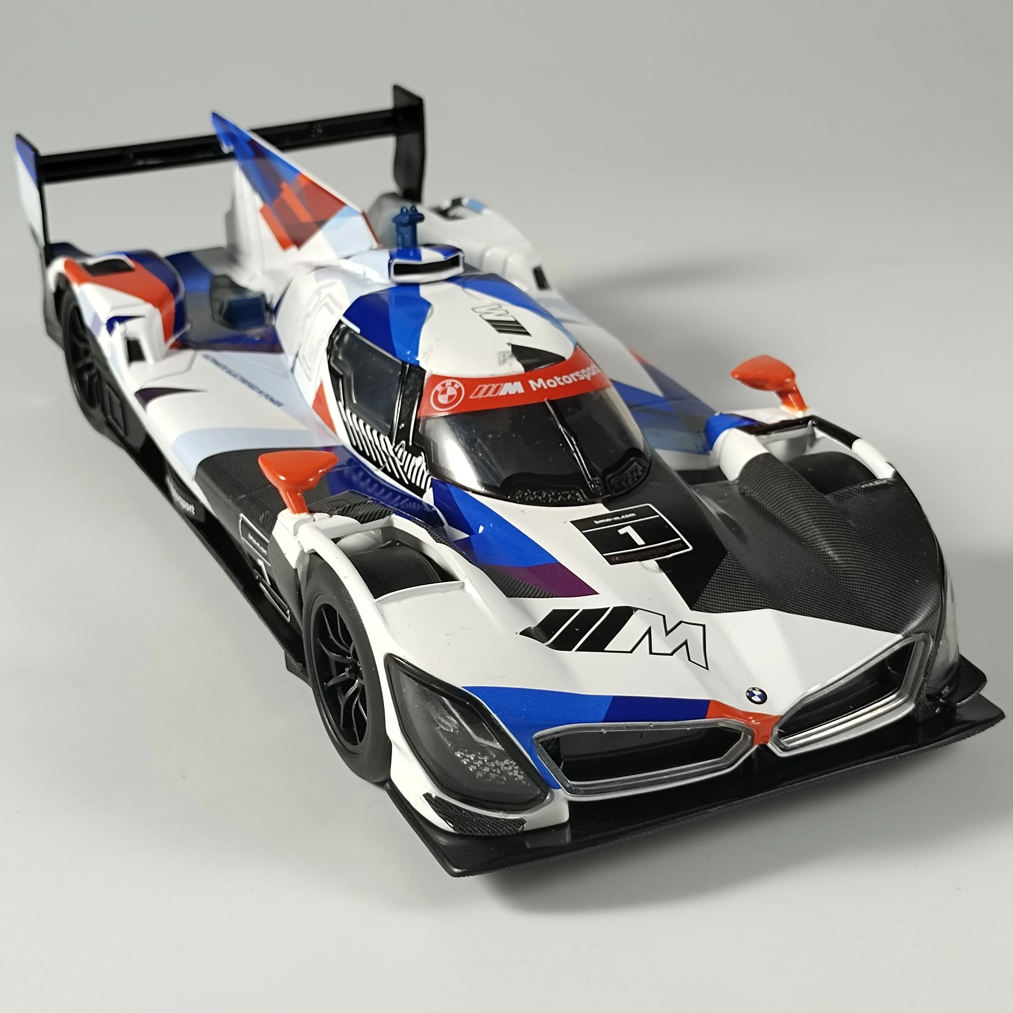 1-24-bmw-m-hybrid-v8-из-сплава-литая-под-давлением-металлическая-модель-звуковая-и-световая-игрушка-модель-супергоночного-автомобиля-коллекция-декоративных-хобби-подарок-для-мальчиков