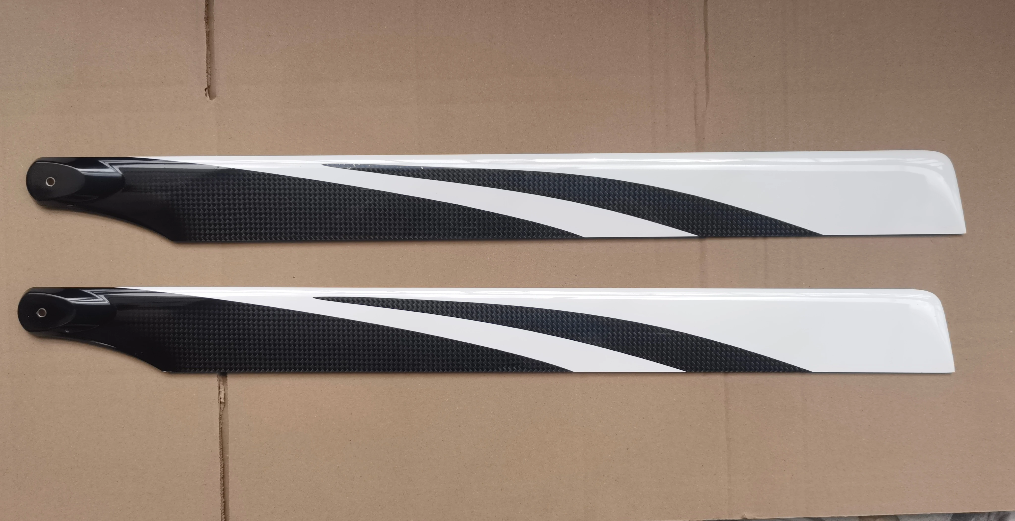 DIY RC RJX 헬리콥터 메인 블레이드 470/520/550mm 탄소 섬유 메인 로터 블레이드 Align 500X 550 550X TG520 헬리콥터 키트