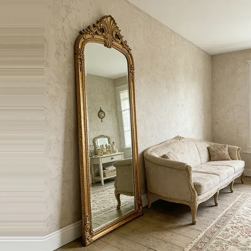for French Retro Full Body Mirror Home Floor Standing Designer Carved Wall Hanging HD Full Length Mirror for Clothing Fitting