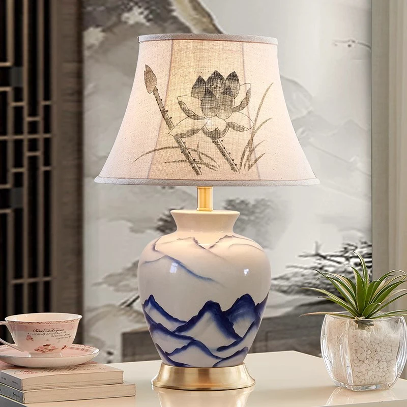 Chinese Hand Painted Blue and White Ceramic Table Lamp Bed Room Foyer Elegant Simple Porcelain Desk Reading Light E27 Bulb