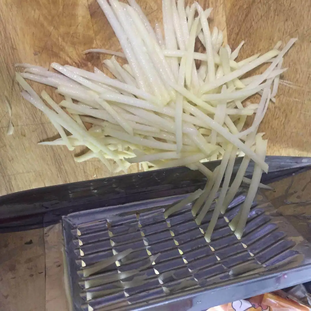 Stainless Steel 304 Vegetable Slicer Grater Carrot Cucumber Thread Cutter Kitchen Tool for Restaurant School Home Use