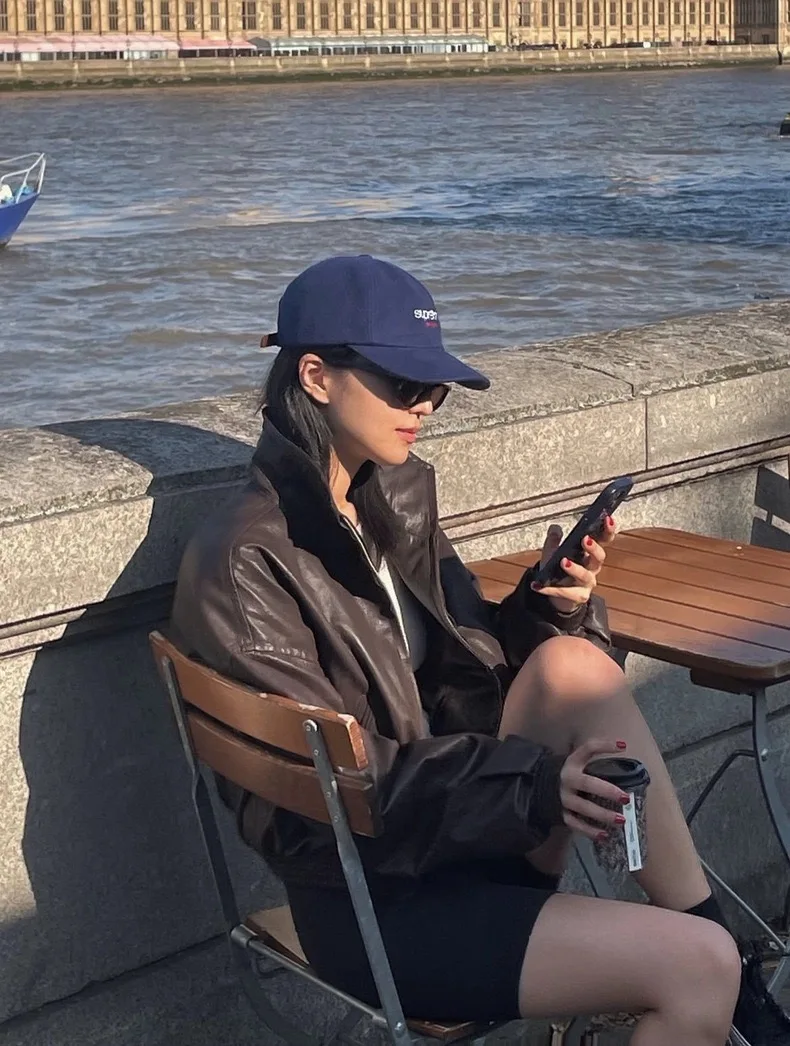 Sli ort Leather Jaet Women's Loose Fit Biker Sle Stand Collar Autumn Winter New Arrival Faionable Outerwear