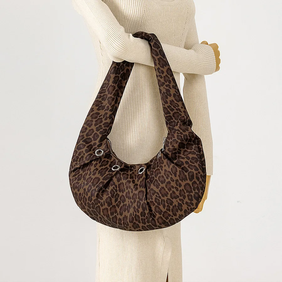 

Vintage Rivet Ruched Bobos Bag Designer Leopart Women Shoulder Bags Luxury Soft Pu Leather Handbags Trend Halfmoon Underarm Bag