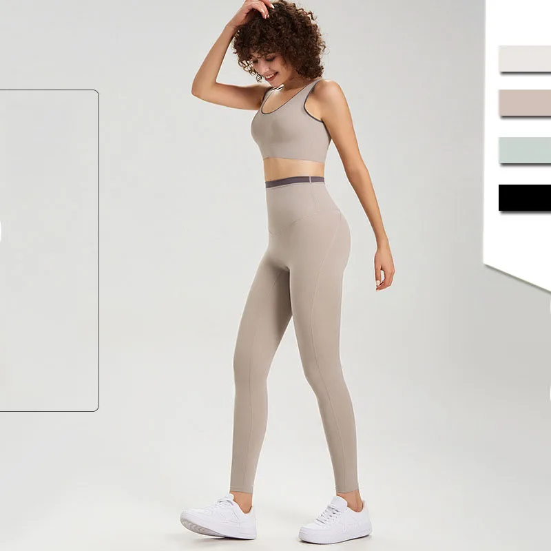 Nuovo Set di tute da Yoga Nude senza cuciture per abbigliamento Fitness da donna e Set di abbigliamento sportivo da donna