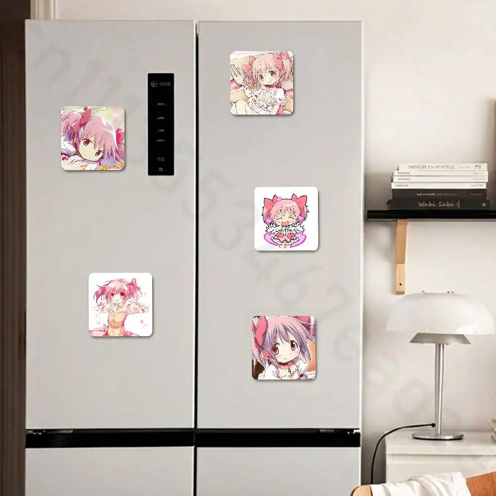 P-Puella Magi K-Kaname Madoka Fridge Magnets Round Magnetic Refrigerator Decoration Memorial Gifts Wedding Favors