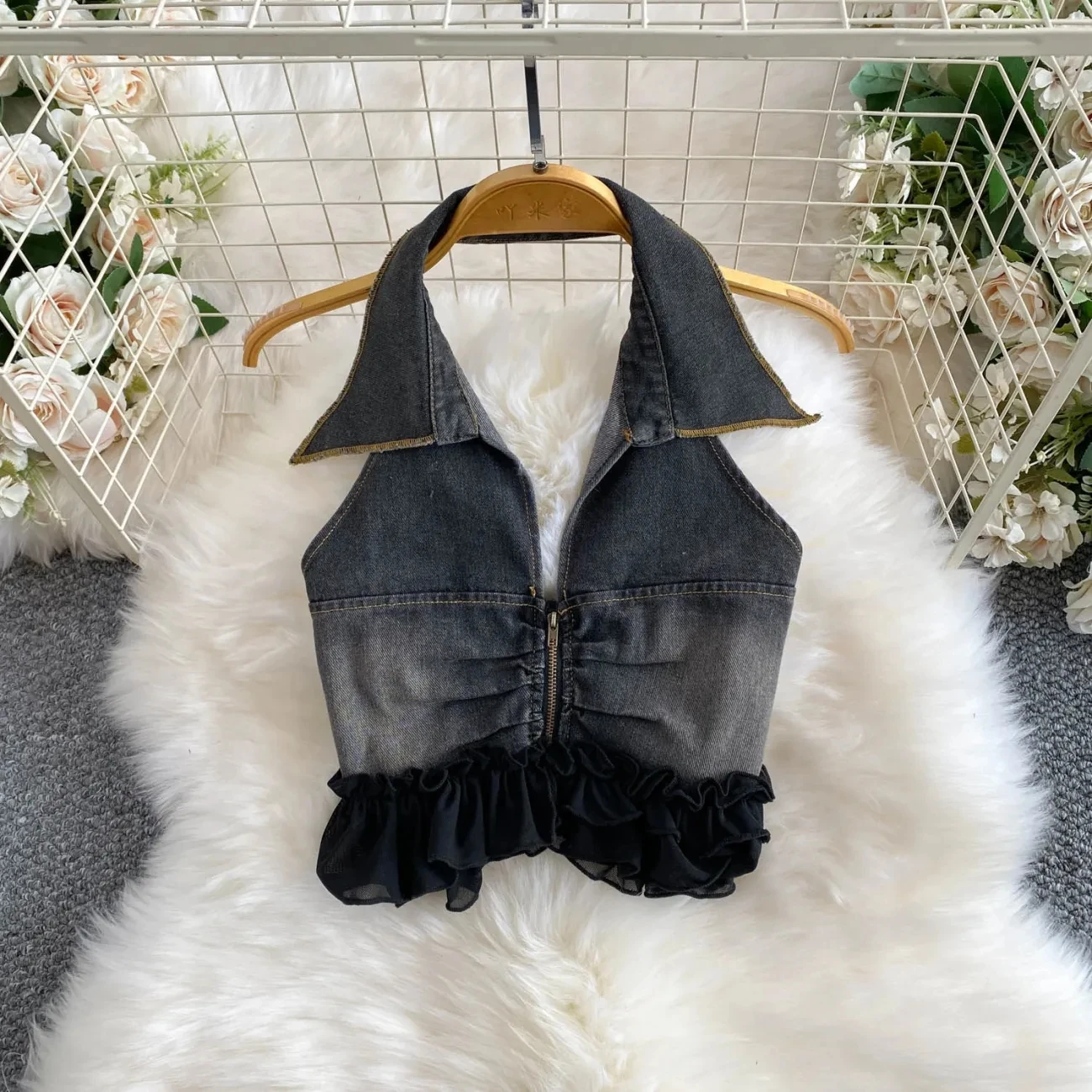 Women's Denim Tank Tops Turn-down Color Backless Slim Sleeveless Camisole 2026 Spring New Fashion Female V-neck Dropship