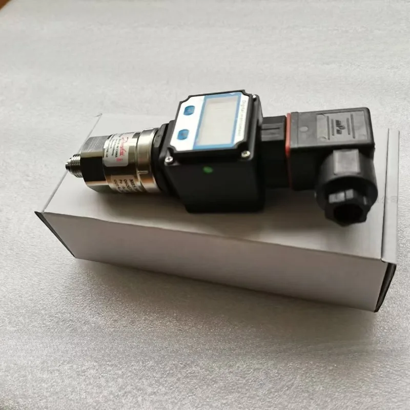 أجزاء لجهاز إرسال الضغط الرقمي Danfoss DANFOSS MBS3000 060G1125 LCD