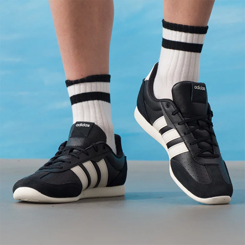 Adidas  Black Suede Leather Retro Skate Shoes  Off White Three Stripes Casual Walking Sneakers Men Women HQ7382