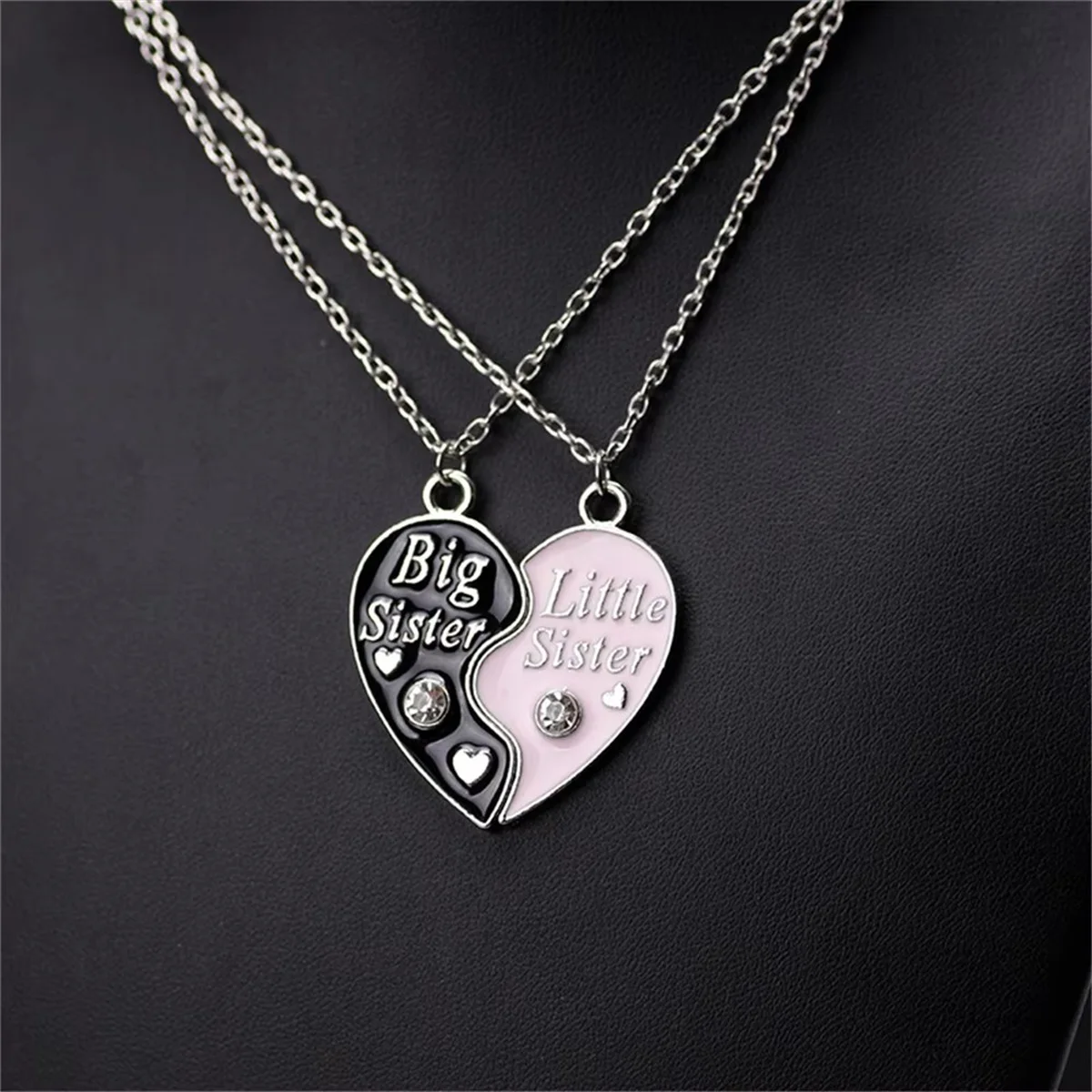 Collar de amor para hermana mayor y hermana pequeña, colgante empalmado a la moda, accesorios de joyería bonitos y dulces, regalo de Festival de cumpleaños, 2 uds.