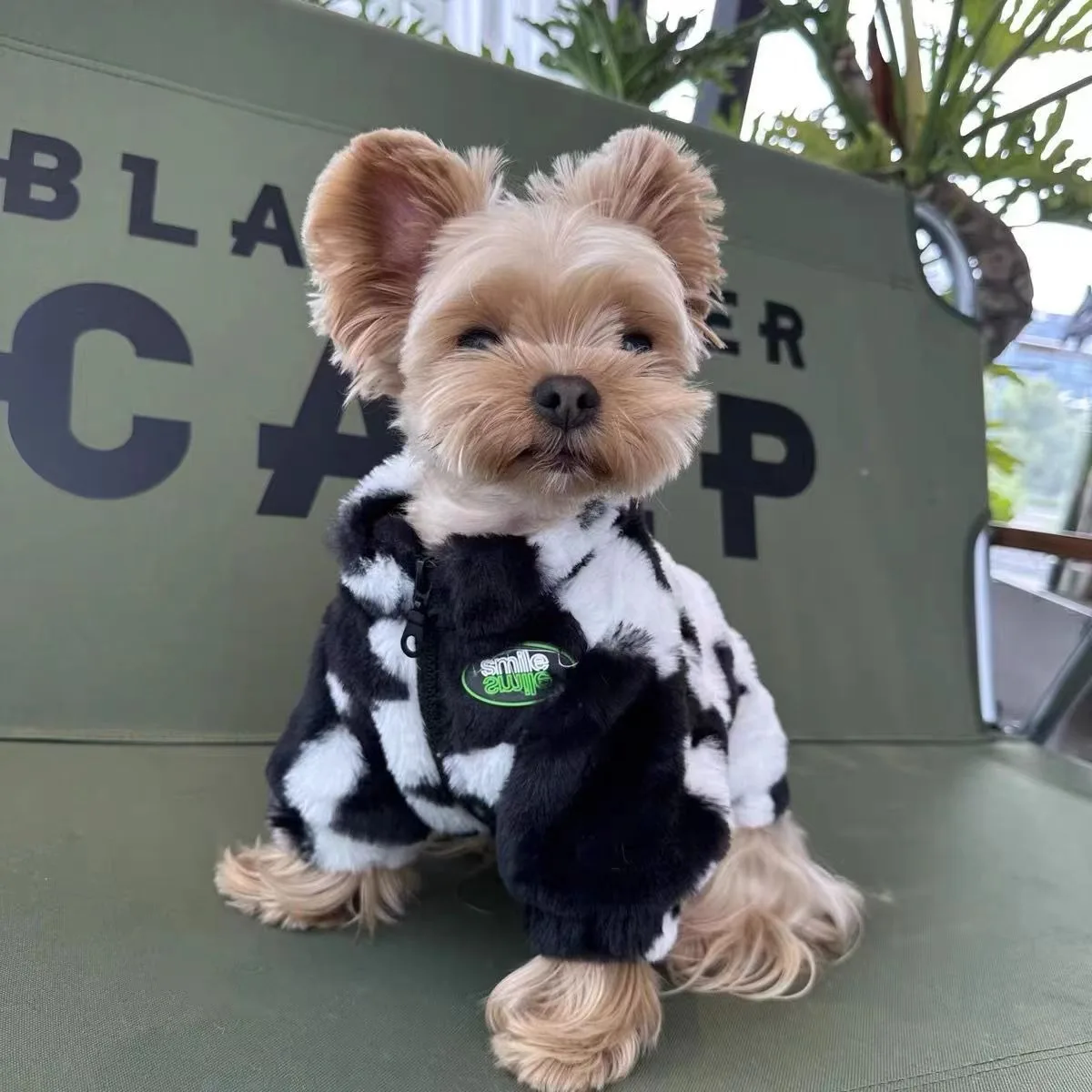 Fashion Dog Winter Clothes Warm Fleece Dog Coat Trendy Fur Dog Cat Coat Black White Boy Girl Yorkies Chihuahua Cats Costume