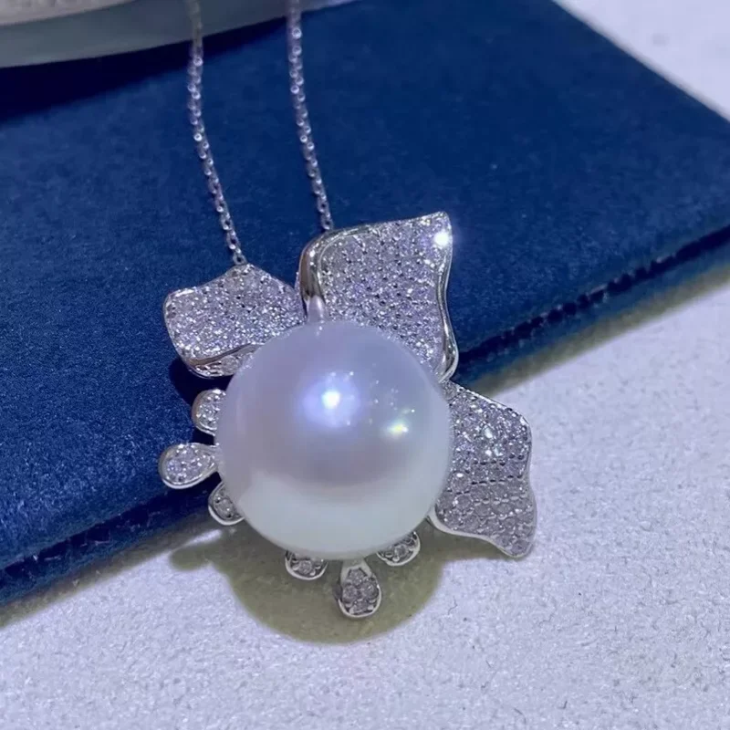 squisita-collana-con-pendente-di-perle-bianche-rotonde-akoya-naturali-aaaaa-da-12-11-mm-da-18-pollici-925s