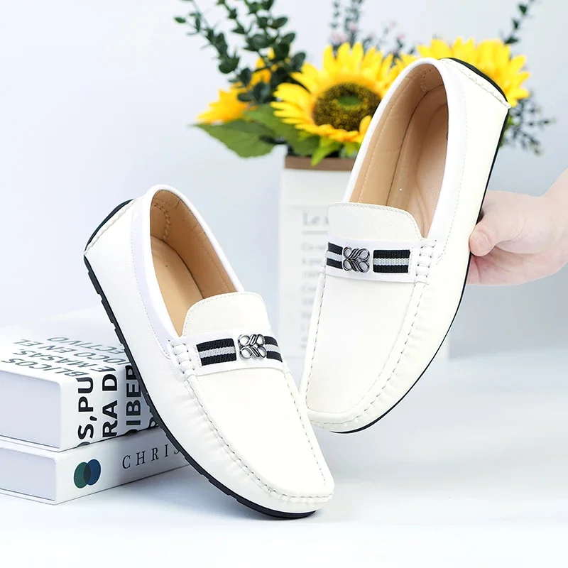 

ELUVA Mens Loafers Shoes 2025 Leather Slip on Comfortable Boat Shoes Men Anti Slip Soft Sole Lightweight Walking Shoes for Men