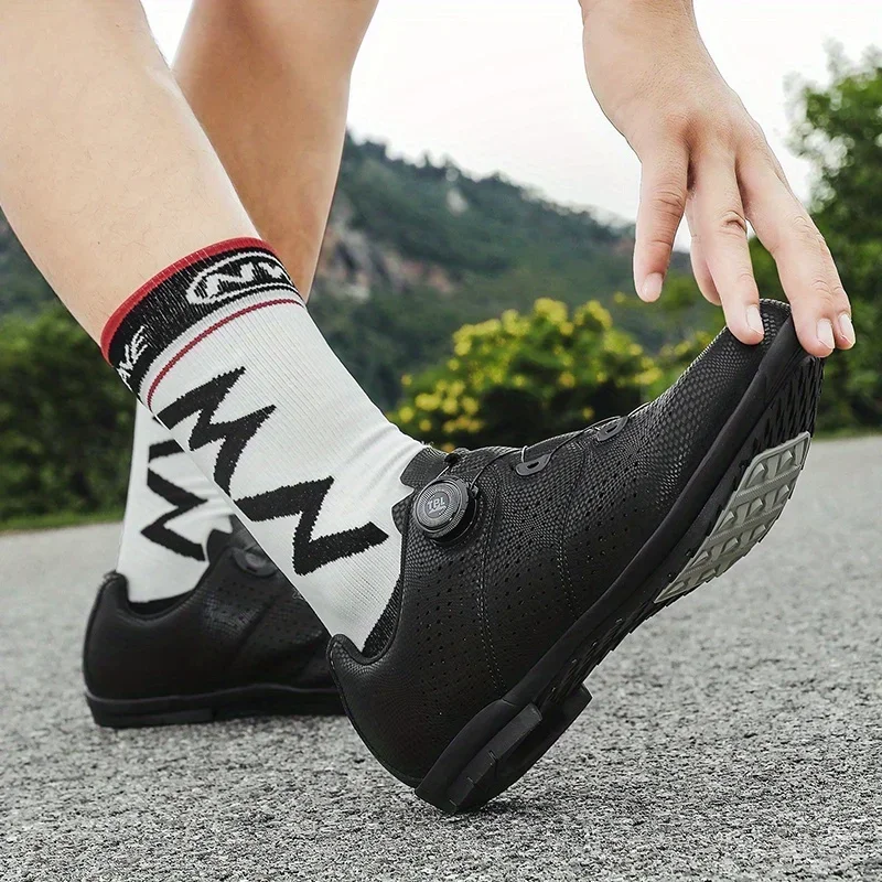 女性＆男性用通気性ラバーソールロードバイクシューズ - シンプルでスタイリッシュなスタイル、快適なソール、日常使いに滑り止め付き