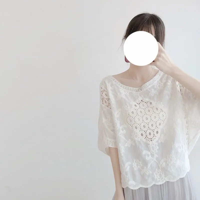Mori Girl Style Solid Color Loose Blouse 2023 Summer Fashion Hollow Out Casual Round Neck Women\'s Clothing Lace All-match Shirt