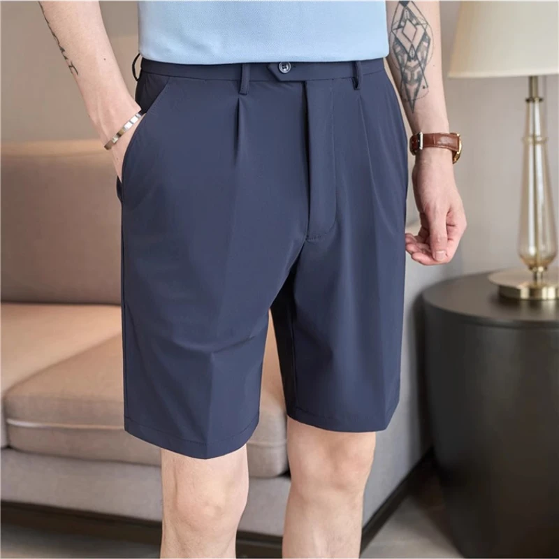 

2025 Summer Ice Silk Thin Elastic Waistband Suit Shorts for Men, Premium Grey Four-side Elastic Drape Silky Five-quarter Pants