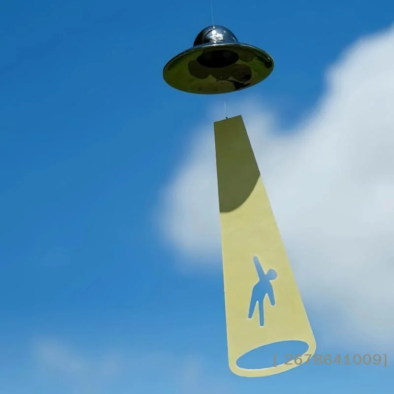 ⚑Creative UFO Alien Abduction Wind Chime With Shadow Effect And Glowing Design For Home Balcony Patio Decor Space Fans Gifts