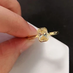 Fashionable Exquisitely Cut Cubic Zirconia Stainless Steel Women's Moissanite Engagement Ring Luxury Jewelry Party Anniversary G