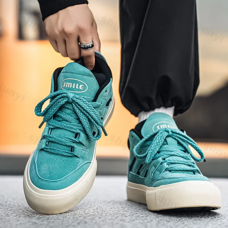 

2025 Autumn Men's Fashion High Top Anti Slip Shoes Retro Versatile Breathable Comfortable Wear-resisdent Lace Up Chunky Sneakers