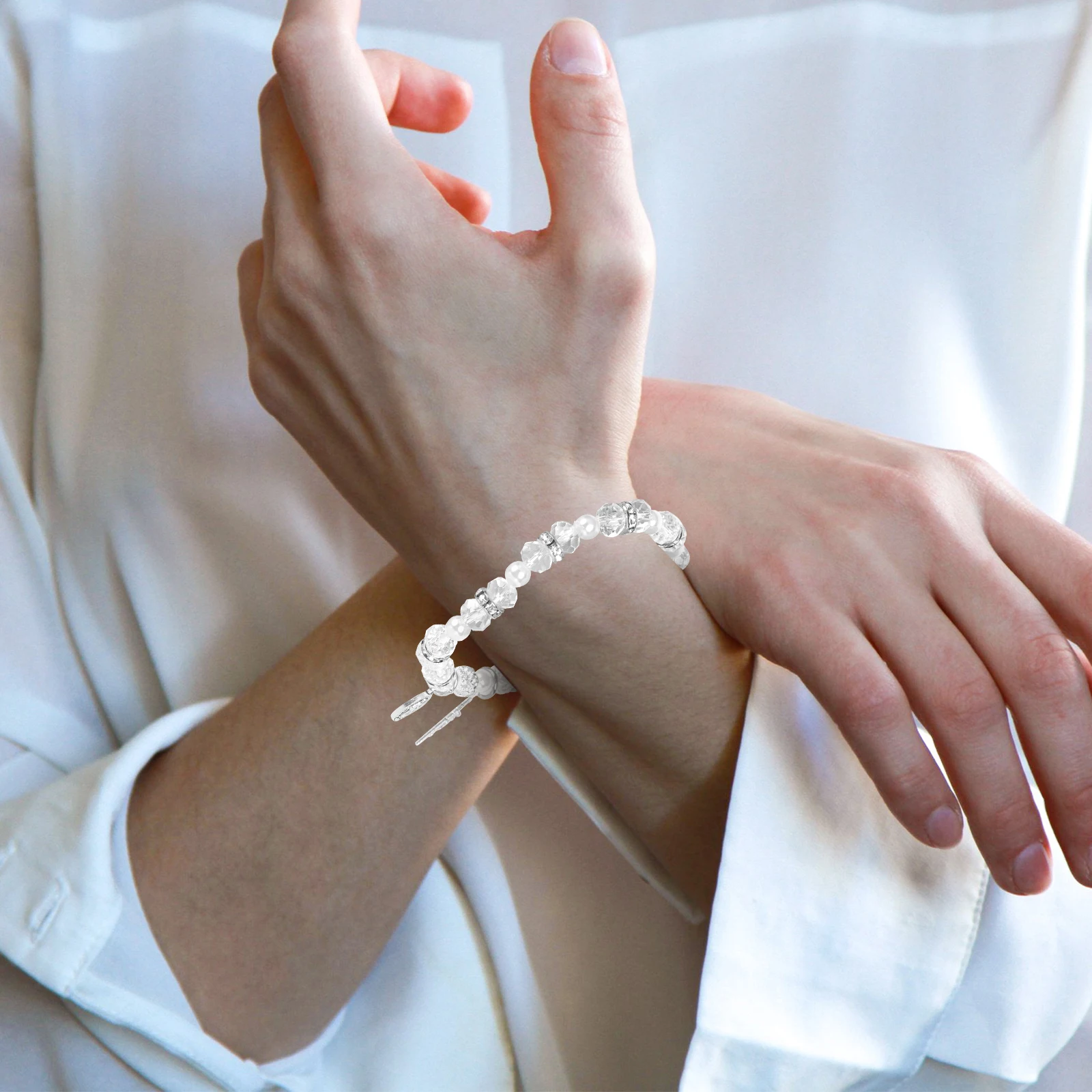 

4Pcs Cross Crystal Bracelet Decor Wrist Wristb H Jewelry Alloy H Jewelry Women Fashion Gift
