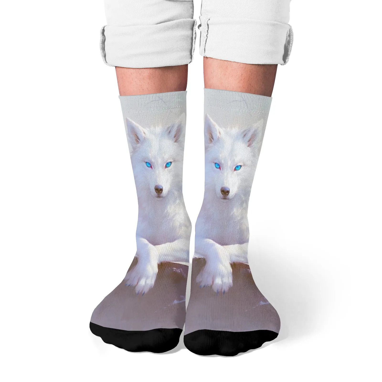 Novidade meias de cano médio com estampa de lobo branco selvagem com olhos azuis – unissex macias e confortáveis respiráveis para entusiastas da moda