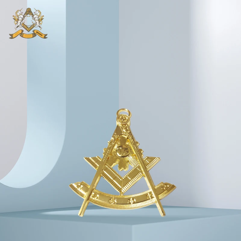 Past Master Golden Tone Jewel For Masonic Collar Regalia Freemasons Pendent