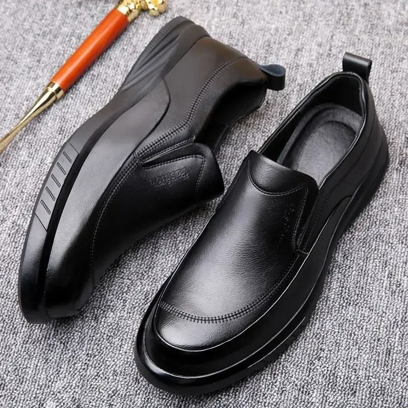 Social Shoe Male Business Office High Quality Men\'s Formal Shoes Suit Black Elegant and Classic Gentleman Cheap Liquidation 39