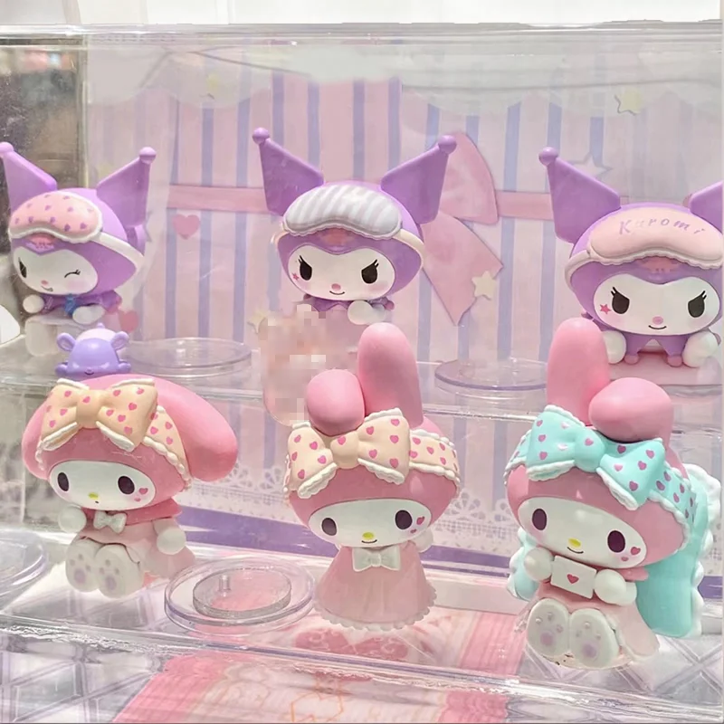 Sanrio รูปกล่องตาบอดน่ารัก Kuromi My Melody ตัวเลขของเล่นชุดนอน Series Collection ตกแต่งบ้านสําหรับเด็กคริสต์มาสของขวัญ