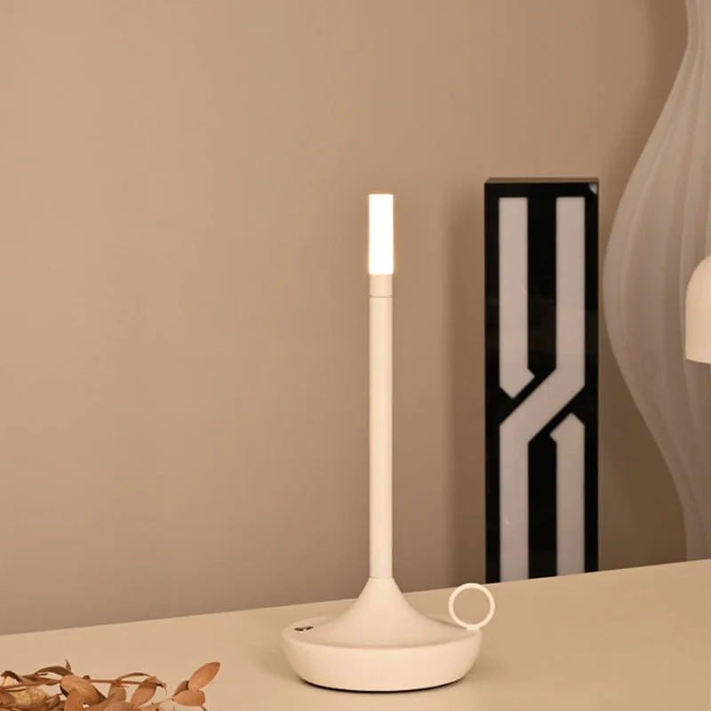 Luz de mesa de carga para Bar nórdico, luz de noche pequeña para restaurante, Hotel, sala de estar, dormitorio, decoración de Ambiente, luz de mesita de noche